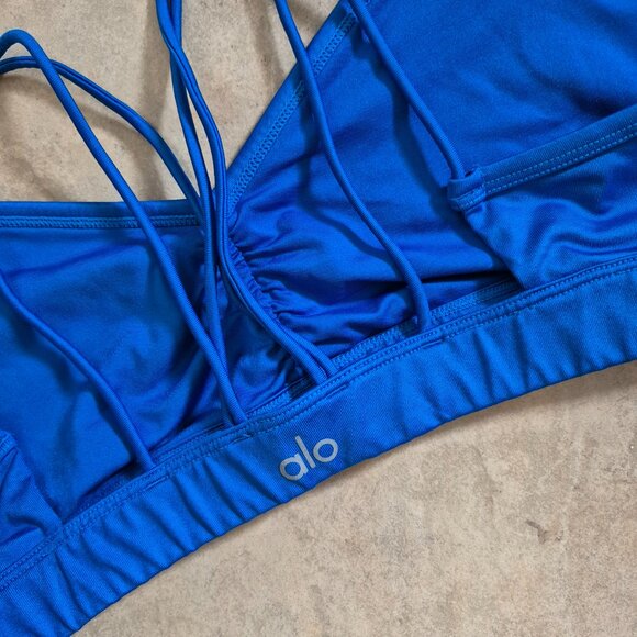 ALO Yoga Women's Strappy Sports Bra - Picture 3 of 3
